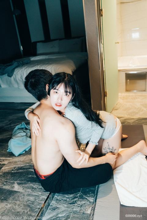  SonSon (손손) - Massage girl